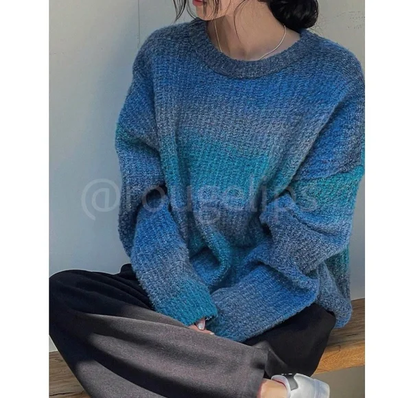 Blue Ombre Oversized Pullover Knit Sweater Round Neck Long SLeeve - Picture 14 of 16